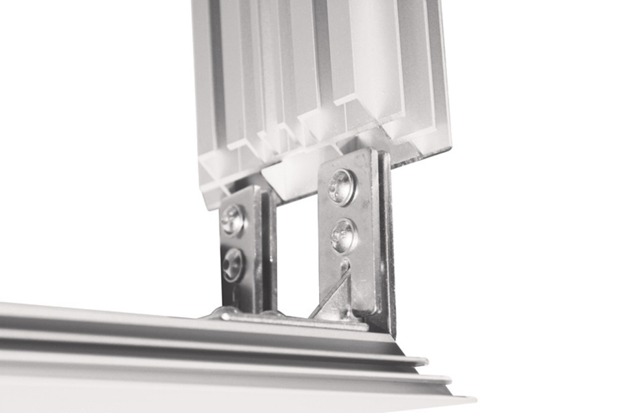 Aluminium Frame is Easy to Assemble to Create Light Box