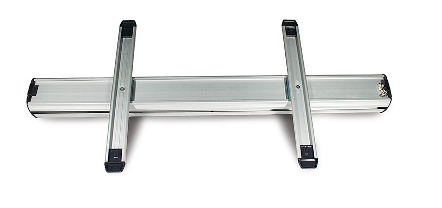 Twin Twist Out Feet to Ensure Stable Stand