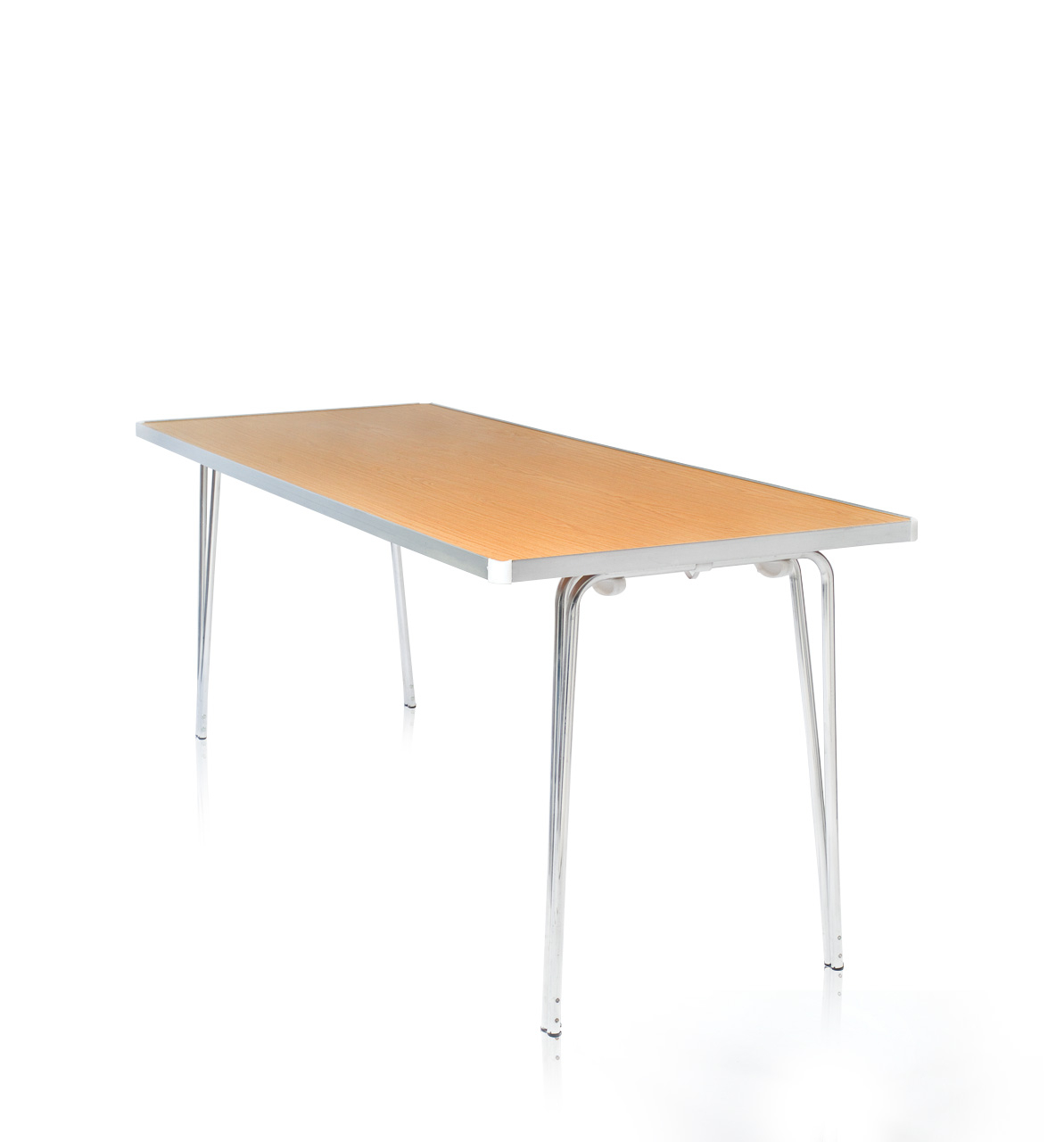 Made shop folding table