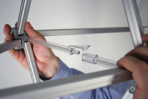 Hop Up Frame - Closing the Pop Up Frame with Lockable Stalks