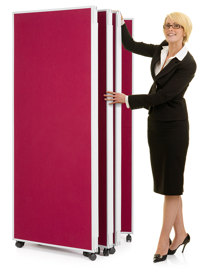 5 Panel Mobile Concertina Screen Folds Away Easily for Storage