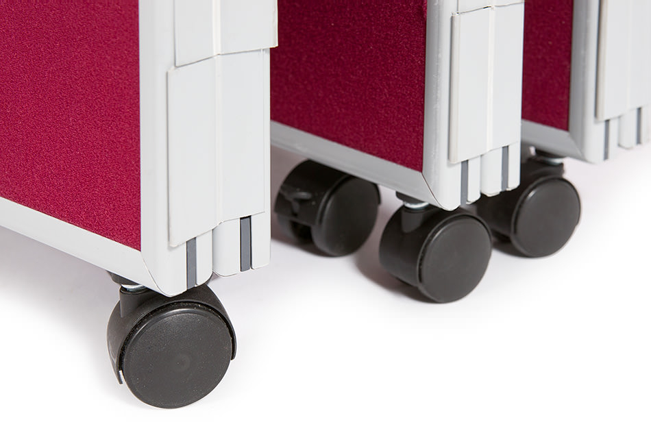 5 Panel Mobile Concertina Screen on Wheels
