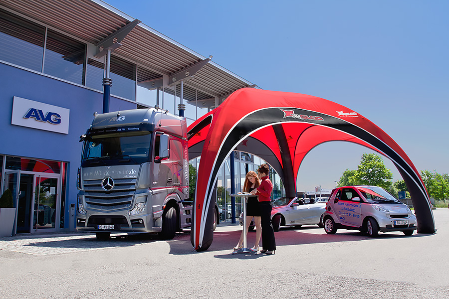 X-GLOO 8x8 Events Tent with Printed Roof Banner